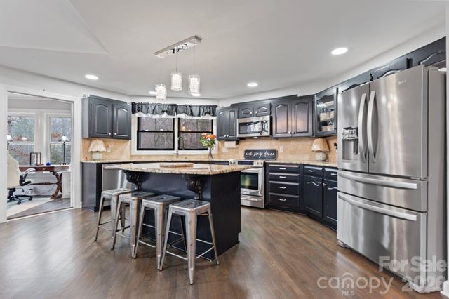 124 Keven Drive, Troutman, NC 28166