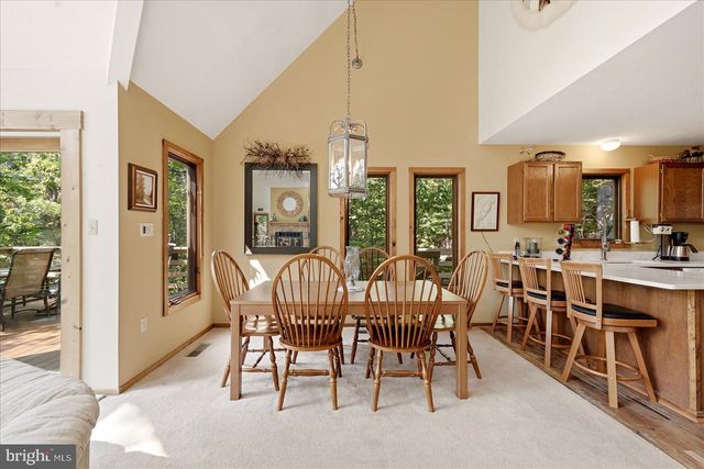 51 FORREST ST, Basye, VA 22810