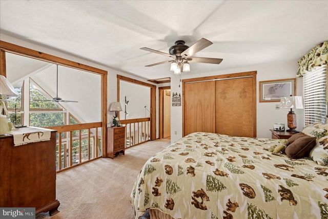 51 FORREST ST, Basye, VA 22810