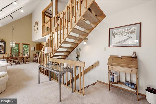51 FORREST ST, Basye, VA 22810