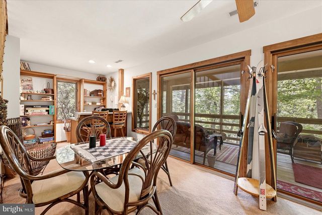 51 FORREST ST, Basye, VA 22810