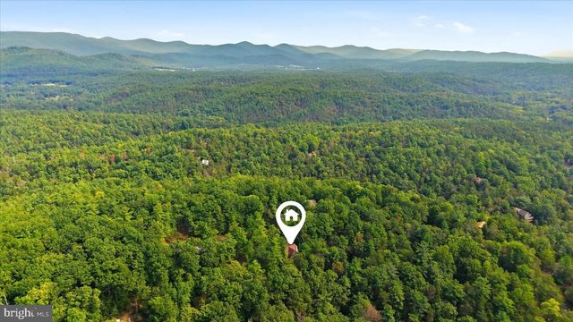 51 FORREST ST, Basye, VA 22810