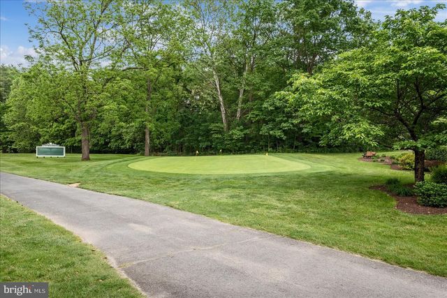 51 FORREST ST, Basye, VA 22810