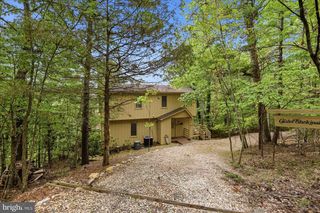51 FORREST ST, Basye, VA 22810
