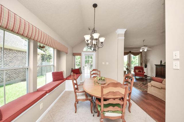 4139 Lakeshore Forest Drive, Missouri City, TX 77459