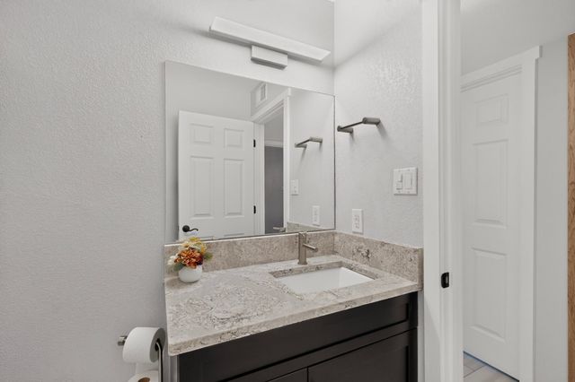 601 W San Mateo Street 17, Santa Fe, NM 87505