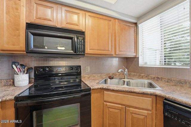 1825 W RAY Road 2044, Chandler, AZ 85224
