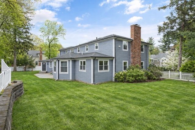 150 Country Club Rd, Newton, MA 02459
