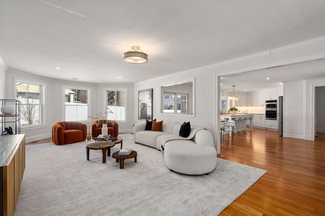 150 Country Club Rd, Newton, MA 02459