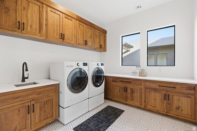 2197 W RESERVE CIR, St. George, UT 84770