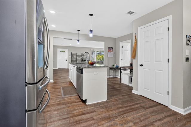 224 Columbia Avenue NW, Aiken, SC 29801