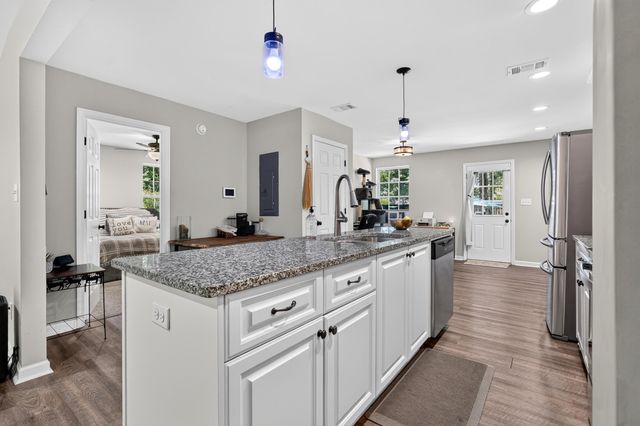 224 Columbia Avenue NW, Aiken, SC 29801