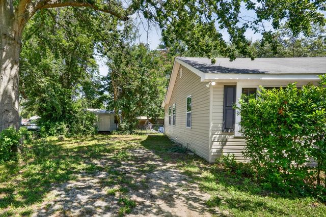224 Columbia Avenue NW, Aiken, SC 29801