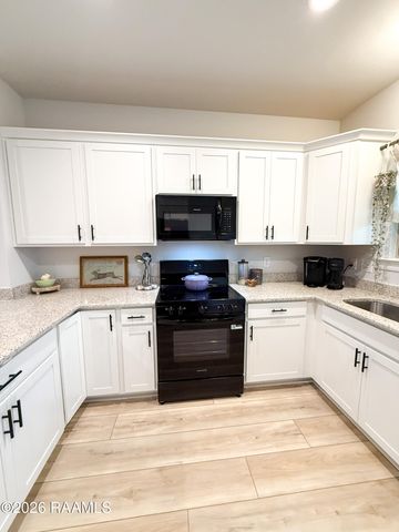 116 Brattle Court, Lafayette, LA 70506