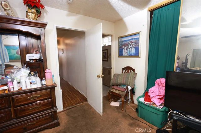 10323 Hickory, Los Angeles, CA 90002
