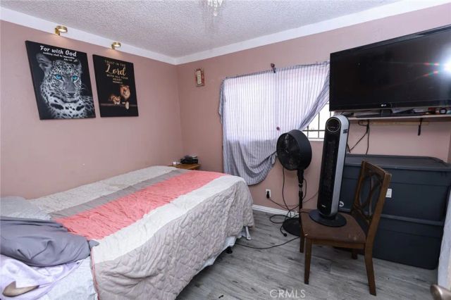 10323 Hickory, Los Angeles, CA 90002