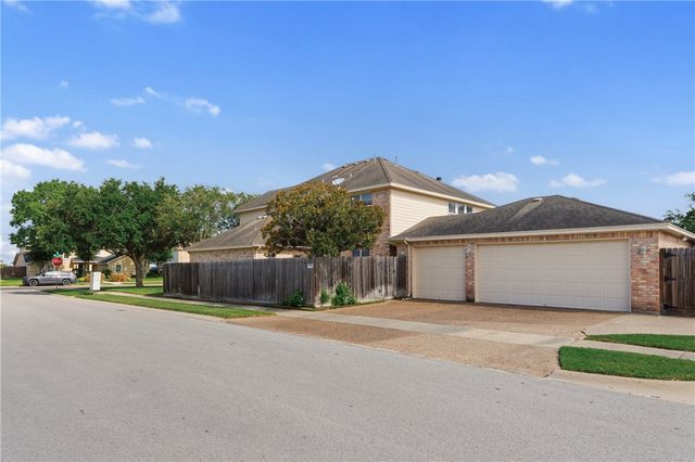 4534 Oso Pkwy, Corpus Christi, TX 78413