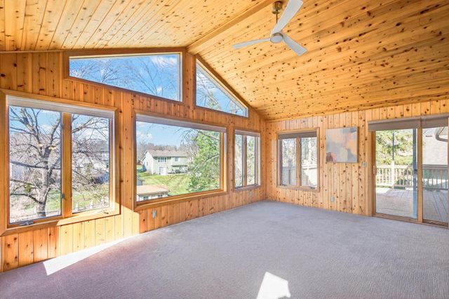 10544 Lee Drive, Eden Prairie, MN 55347