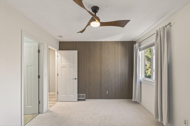 10544 Lee Drive, Eden Prairie, MN 55347