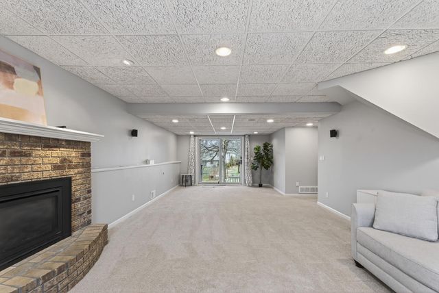 10544 Lee Drive, Eden Prairie, MN 55347