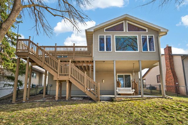 10544 Lee Drive, Eden Prairie, MN 55347