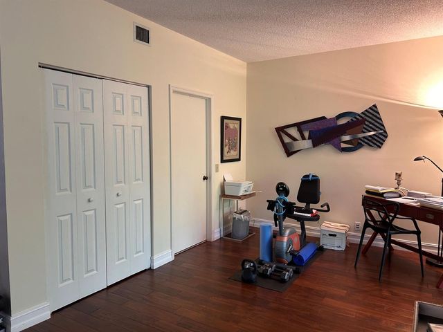 6754 Via Regina, Boca Raton, FL 33433