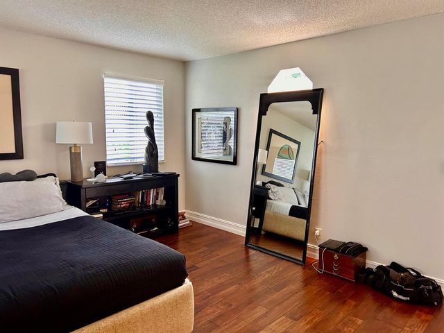 6754 Via Regina, Boca Raton, FL 33433