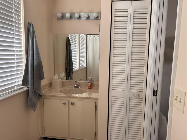 6754 Via Regina, Boca Raton, FL 33433