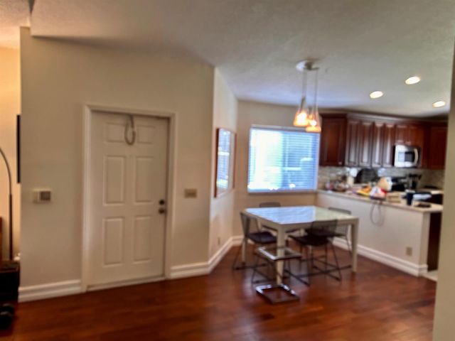 6754 Via Regina, Boca Raton, FL 33433