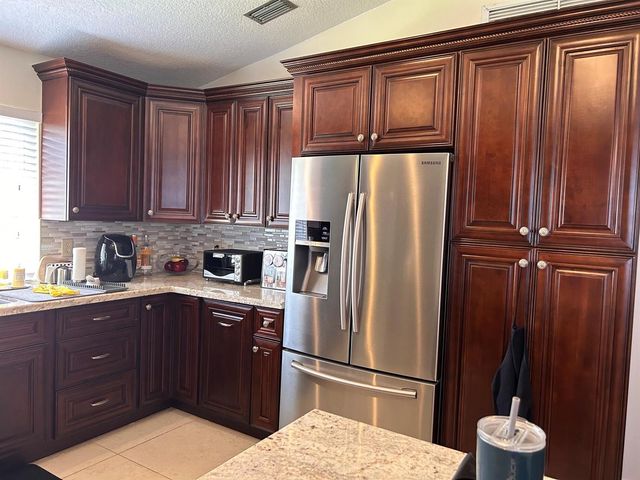 6754 Via Regina, Boca Raton, FL 33433