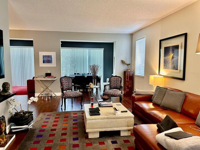 6754 Via Regina, Boca Raton, FL 33433