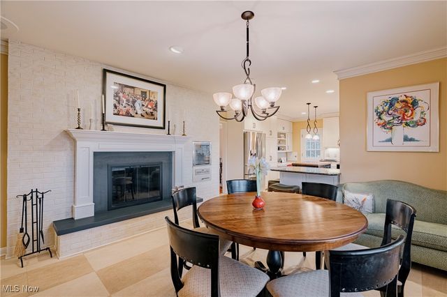 305 Hampshire Road, Akron, OH 44313