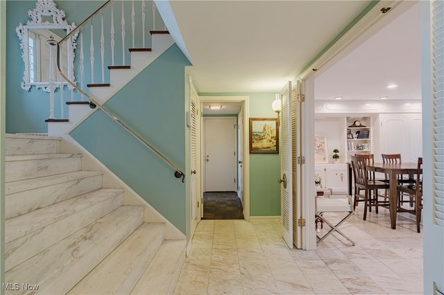 305 Hampshire Road, Akron, OH 44313