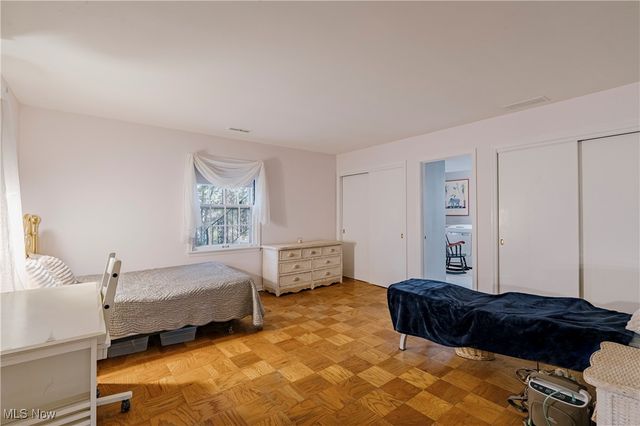 305 Hampshire Road, Akron, OH 44313