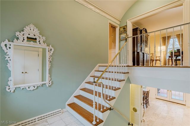 305 Hampshire Road, Akron, OH 44313