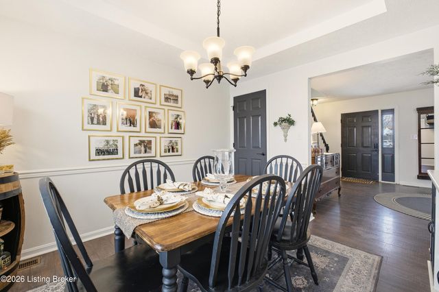 1410 Maple Ridge Ct, Simpsonville, KY 40067