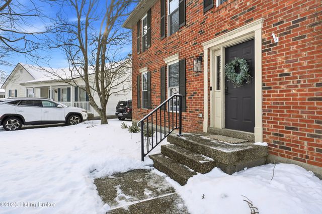 1410 Maple Ridge Ct, Simpsonville, KY 40067