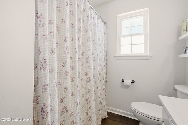 1410 Maple Ridge Ct, Simpsonville, KY 40067