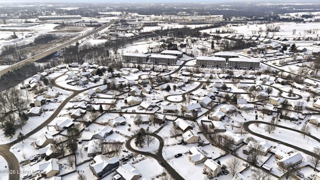 1410 Maple Ridge Ct, Simpsonville, KY 40067