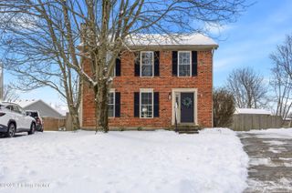 1410 Maple Ridge Ct, Simpsonville, KY 40067