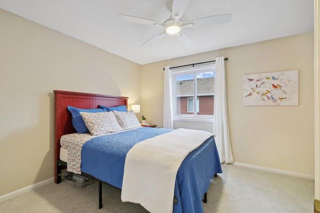 2009 Grand Avenue, Saint Paul, MN 55105