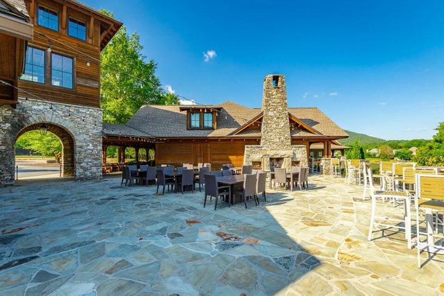 309 Renaissance Court, Chattanooga, TN 37419