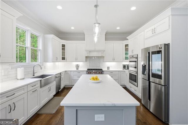 9450 Prestwick Club Drive, Johns Creek, GA 30097