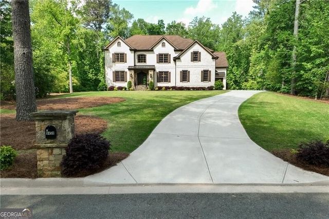 9450 Prestwick Club Drive, Johns Creek, GA 30097