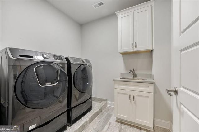 9450 Prestwick Club Drive, Johns Creek, GA 30097