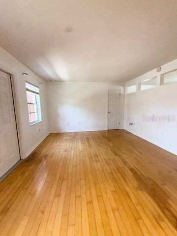 1523 CATHERINE STREET 18, Orlando, FL 32801