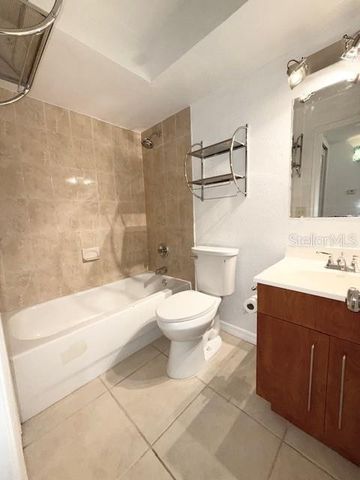 1523 CATHERINE STREET 18, Orlando, FL 32801