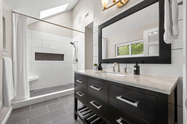 8330 Fathom CIR 701, Austin, TX 78750