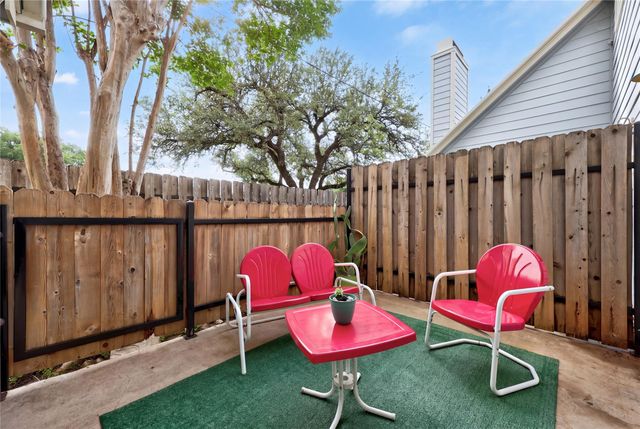 8330 Fathom CIR 701, Austin, TX 78750