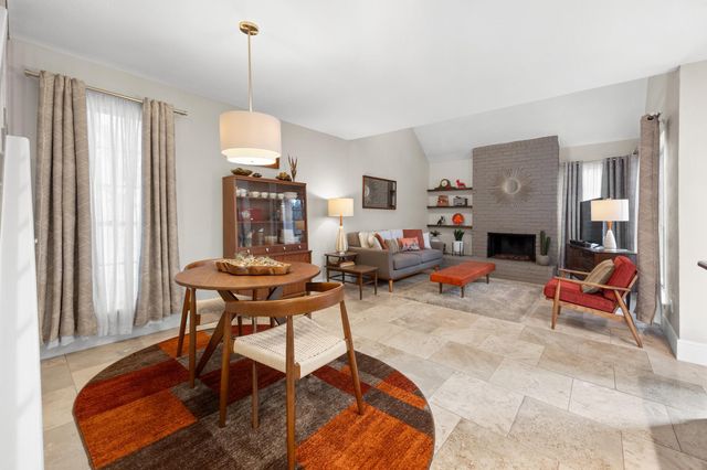 8330 Fathom CIR 701, Austin, TX 78750